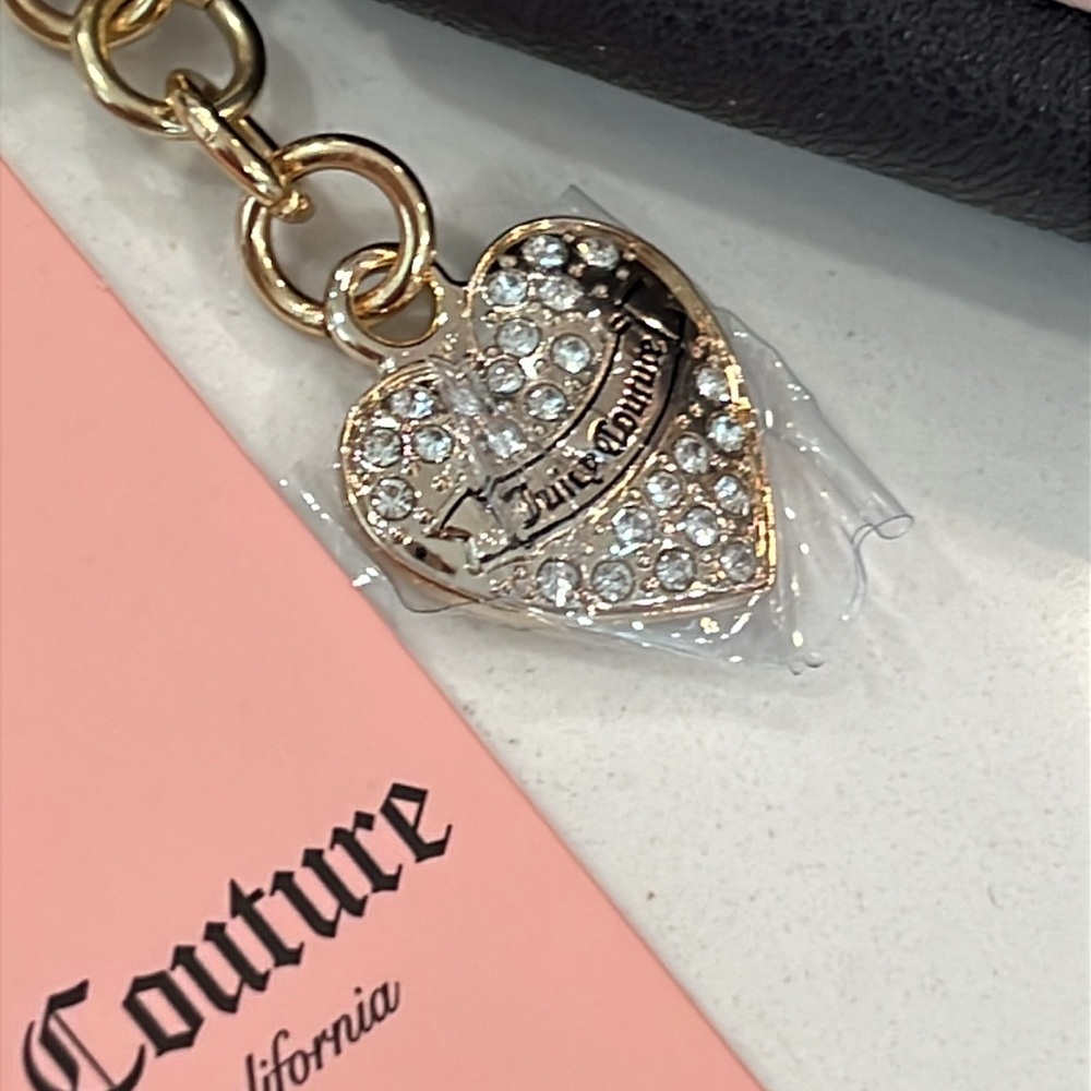👑Cute. Juicy Couture Wristlet. - Picture 6 of 16